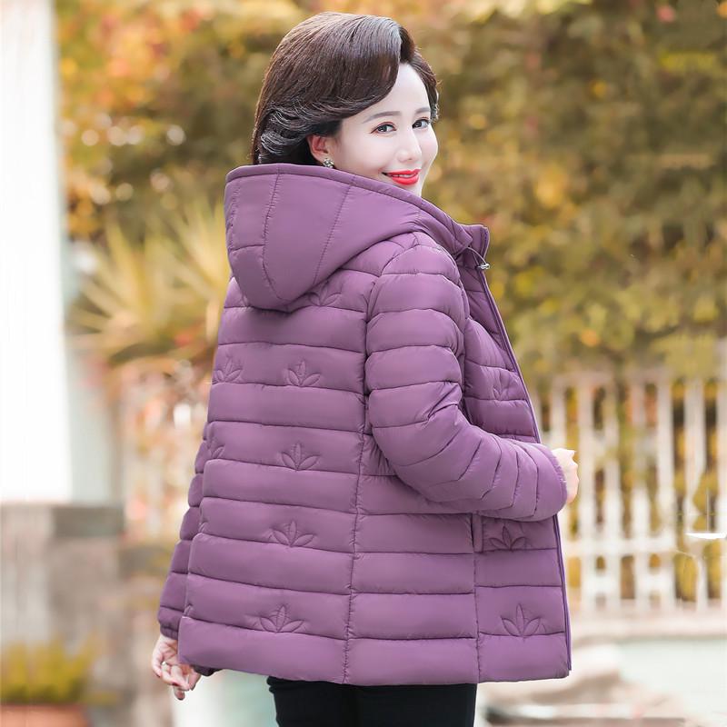 

Women s Plus Size Thickened Down Cotton Jacket for Winter - Loose, Warm and Ideal for Middle-Aged and Elderly 5XL