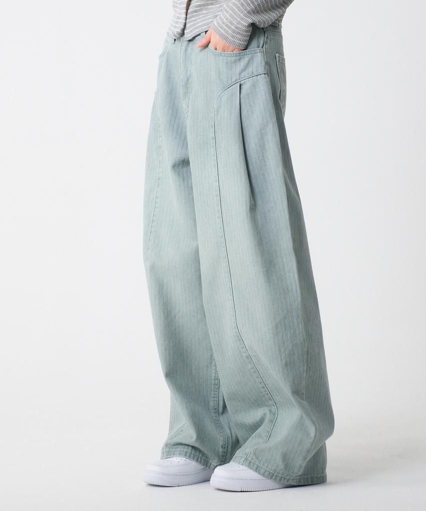 UNKNOWN PLANET Side Cut Tuck Pleat Wide Pigment Cotton Pants Green