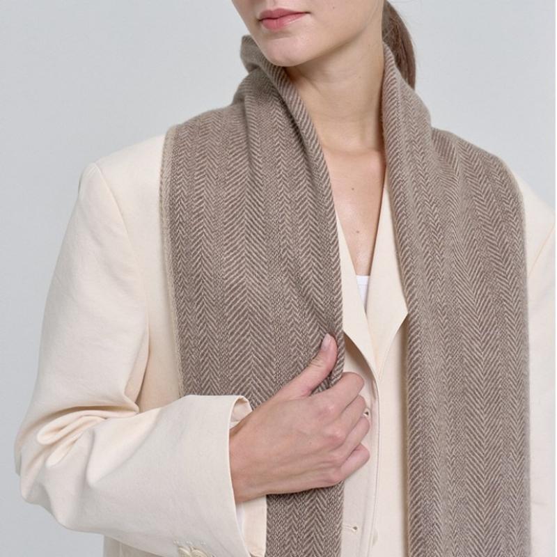 Dal Cashmere Herringbone Muffler Brown