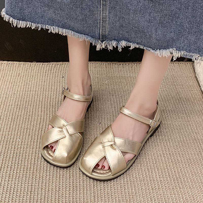 Korean version of fashion bag head sandals 2025 summer new soft-soled non-slip thick heel with skirt and outer sandals