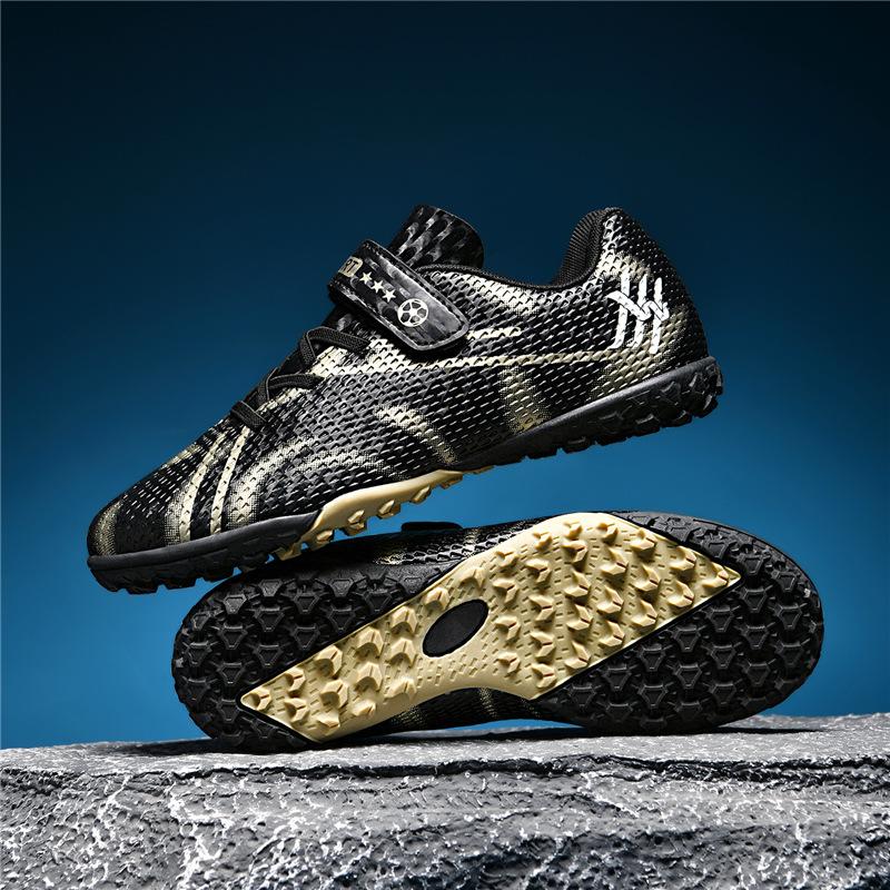 Professional children's football shoes boys primary school students broken nail shoes children's training boys middle school children's game shoes