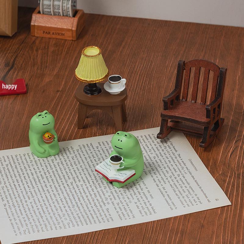 Japanese Frog Coffee Table Ornament: Cartoon Miniature Healing Rocking Chair Decoration