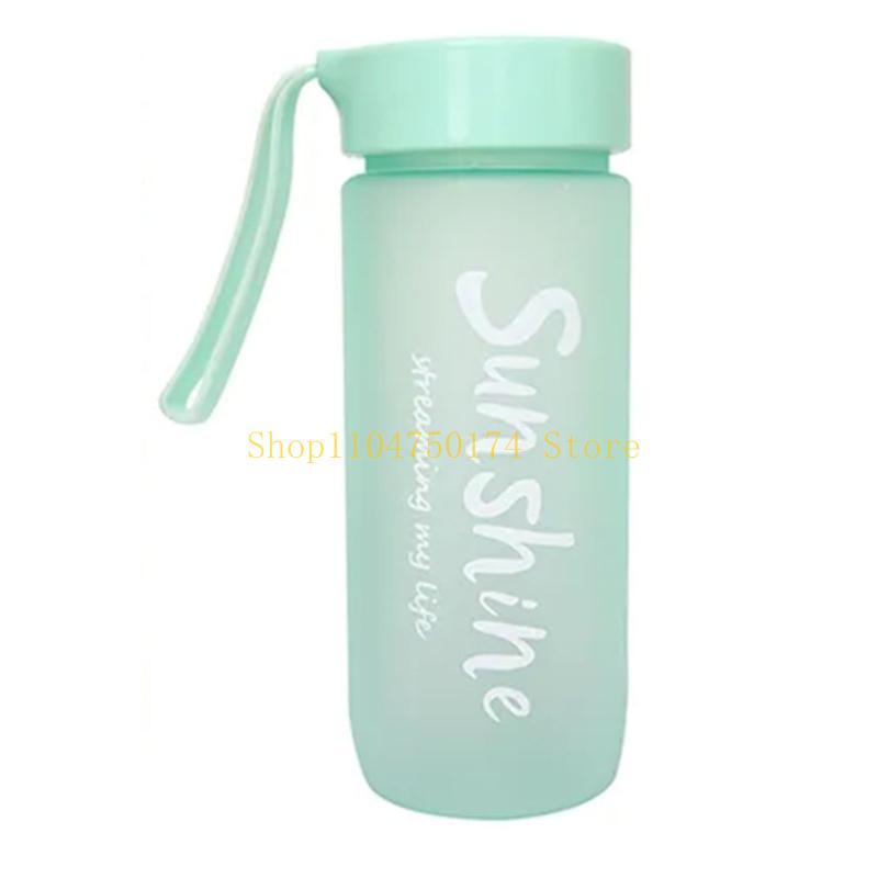 600ml Portable Plastic Water Cup Couple Mug Large Capacity Sports Water Bottle Outdoor Cold Juice Drinking sale Frosted 2
