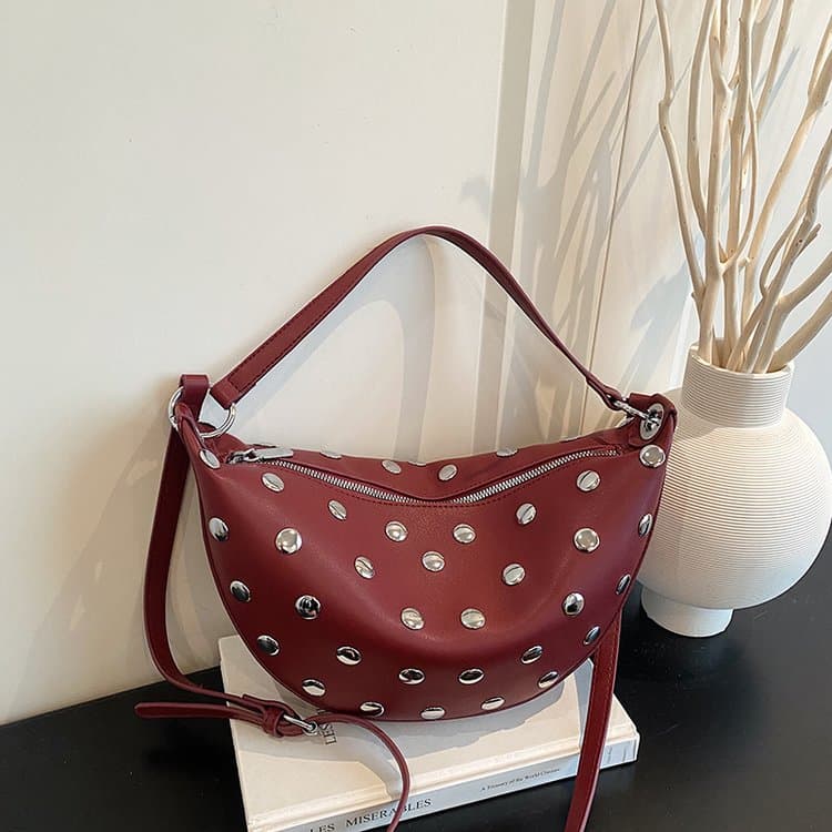 Rivet Crescent Armpit Bag Shoulder Messenger Women's Bag