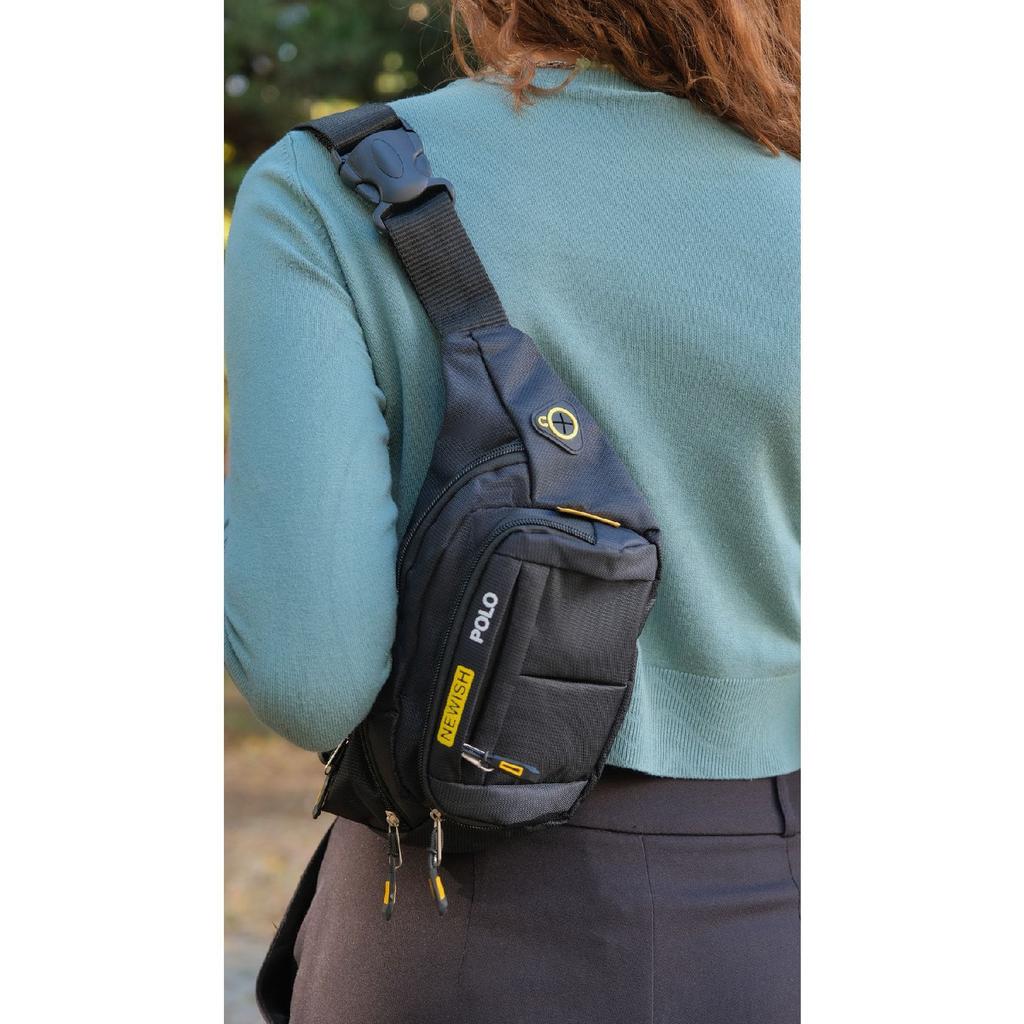 Unisex Black Waterproof Waist And Shoulder Bag Freebag With Usb And Headphone Port