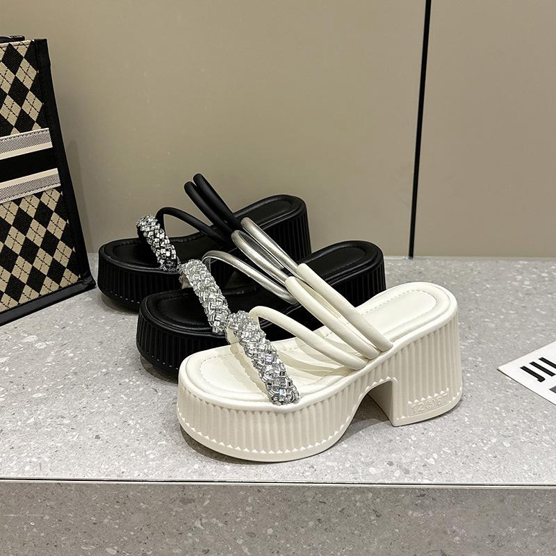 European Station 2025 Summer New Product Slope Heel Thick Bottom Heightened Feminine Rhinestone Surface One-word Slippers Wear Cool Slippers