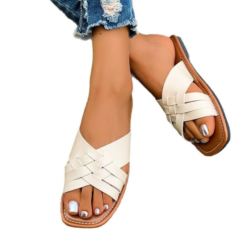 Flat Bottom Cross with Large Size Slippers Women Wear Beach Cool Slippers Large Size Slippers