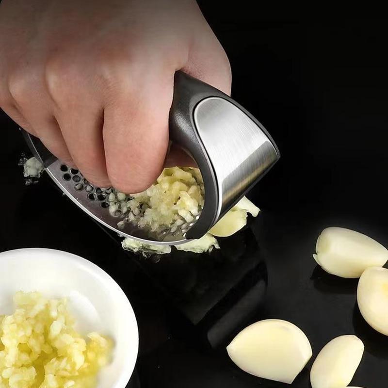 Black Garlic Press Garlic Mashers Manual Ring Garlic Peeler Garlic Beater Stainless Steel Garlic Mashers
