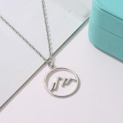 Mulheres pingente colar montanha pingente oco cor sólida inoxidável colorfast comprimento estendido ajustável pescoço decoração jóias senhora colar
