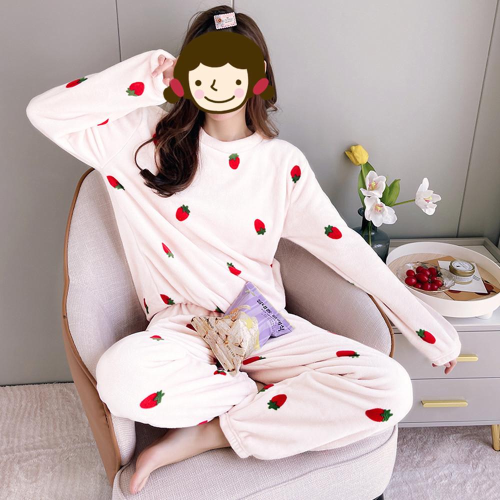 

2 шт. Пижама из клубничной фланели для женщин, теплая одежда для сна, коралловый домашний костюм, осенне-зимний утолщенный бархат Kawaii One size белый