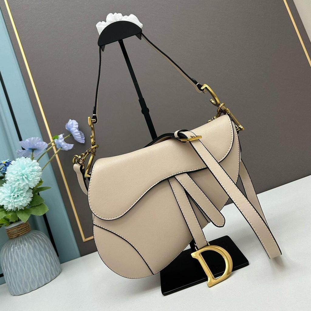 D Family Classic Leather Embroidered Saddle Bag - Women's Crossbody & Shoulder Handbag
