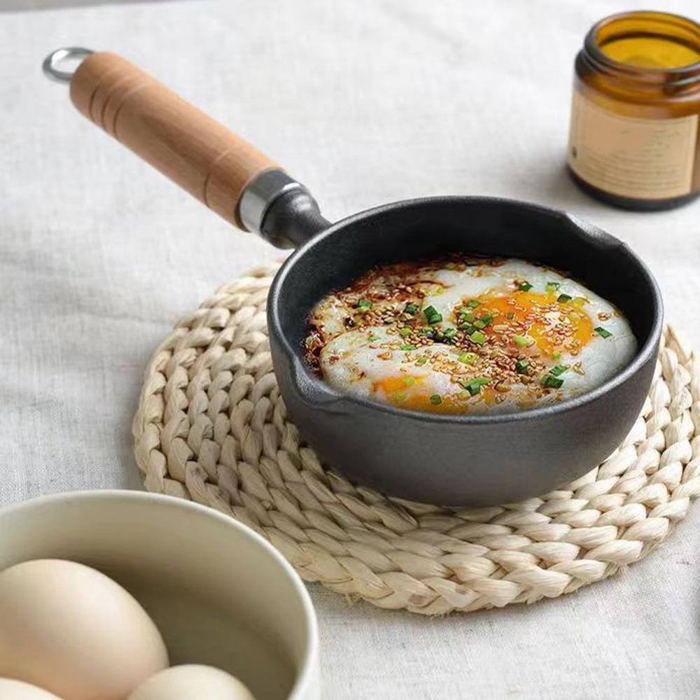 Cast iron Cast Iron Pot Wood Handle Oil Heating Pot Mini Frying Pan Indoor Cooking Outdoor Cooking