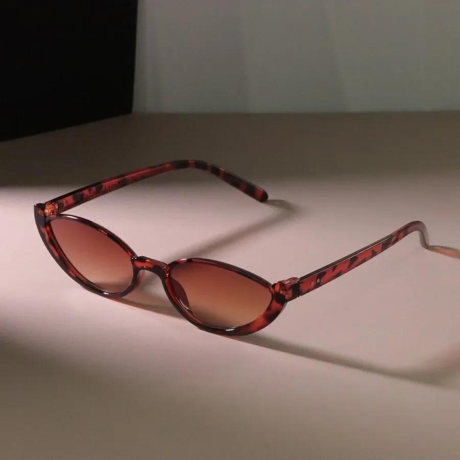 Retro Cat Eye Designer Sunglasses Small Frame Mirror Lens for Women Men Vintage Outdoor Sun Glasses Oculos De Sol