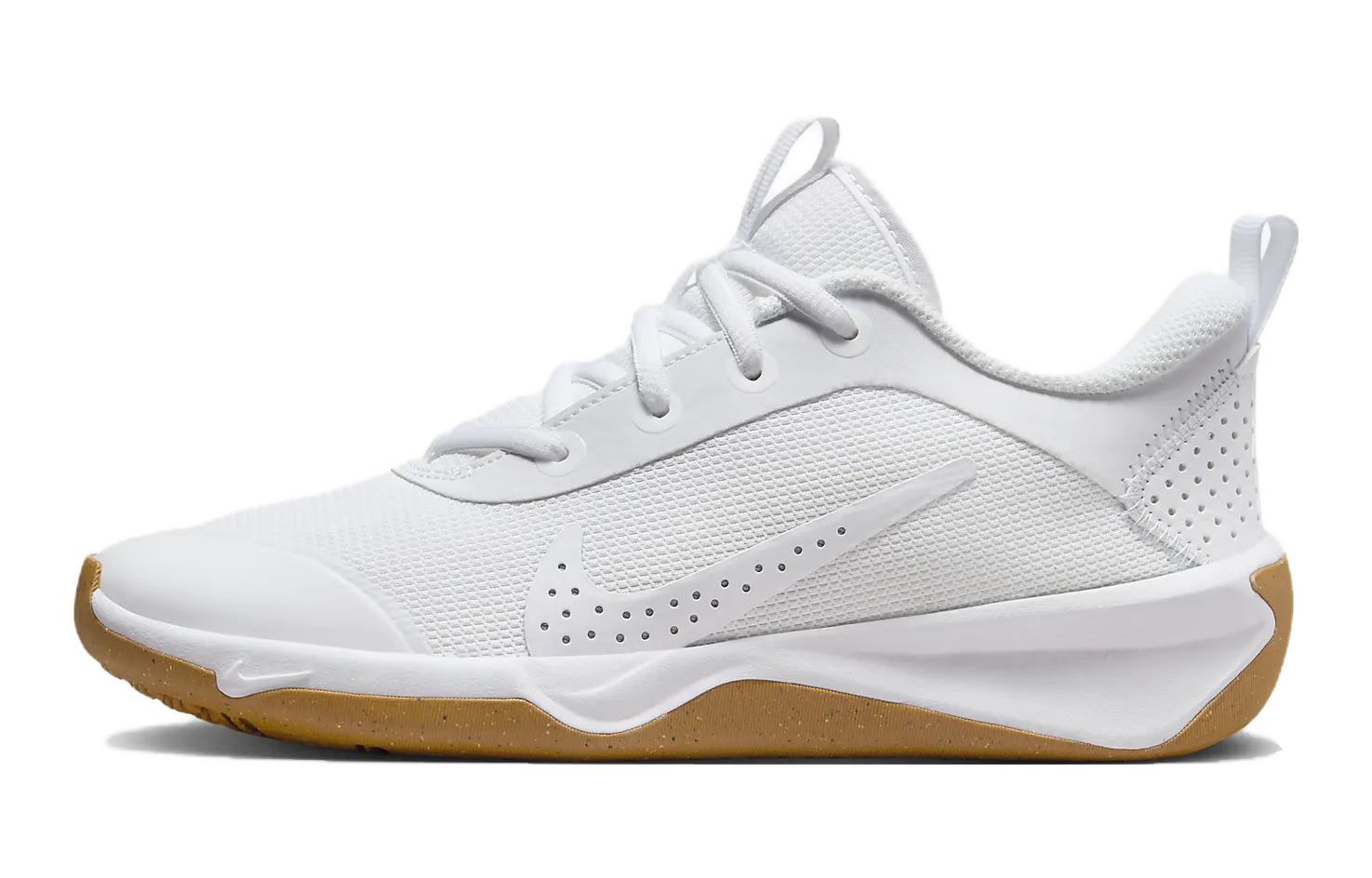 Nike Omni Multi-Court GS White Gum DM9027-105 40