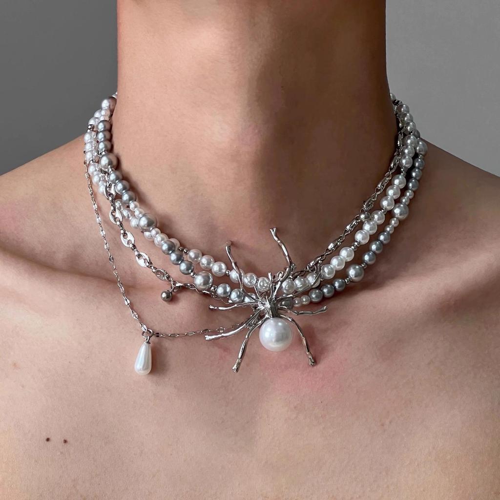 2025 Punk Necklace: Irregular Y2K Subculture Clavicle Chain for Men & Women