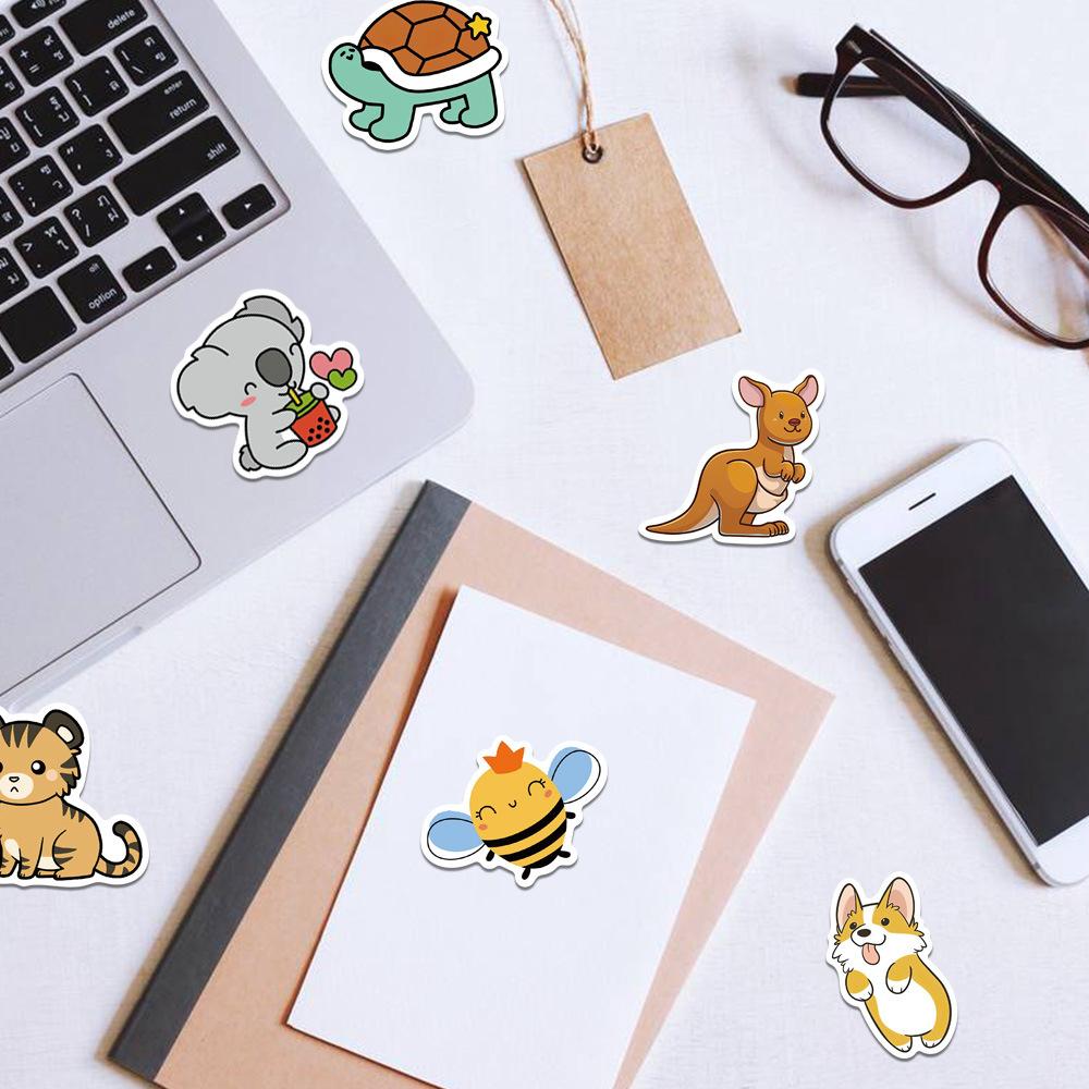 100pcs Cute Cartoon Animals Mix Graffiti Stickers DIY Phone Guitar Laptop Notebook Suitcase Cup Waterproof Decals