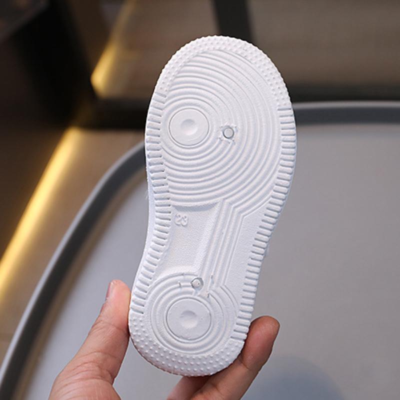 Spring and Autumn Ultra-light Boys and Girls All-match Solid Soft Bottom Non-slip Sports Shoes