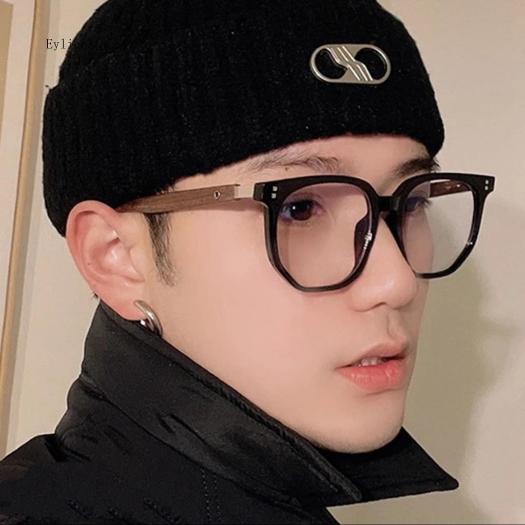 Trendy Anti Blue Light Wooden Grain Leg TR90 Myopia Glasses, Men Women Big Square Blue Ray Blocking for Computer Glass Frames