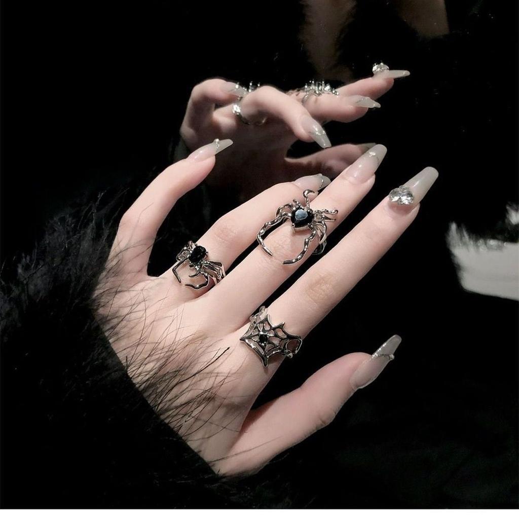 Dark retro black versatile spider nail ring niche design high sense cold wind opening personalized ring