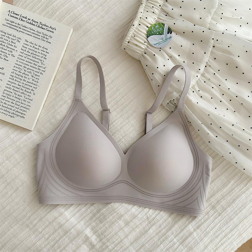 Latex Seamless Underwear Women Gather and Close Secondary Breasts Without Steel Rings, Jelly Lifting Soft Support Anti-sagging Comfortable Bra Cover