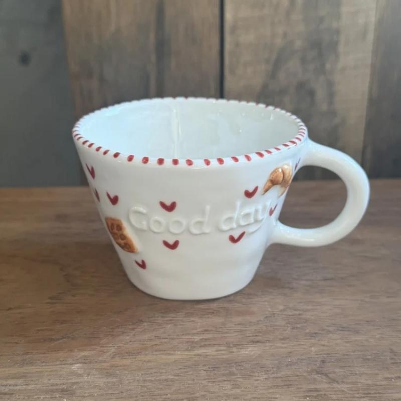 

Hand Pinched Ceramic Mugs Hand-drawn Underglaze Color Relief Irregular Bear Milk Tea Cup Waffle Croissant Oatmeal Breakfast Mug 300ml