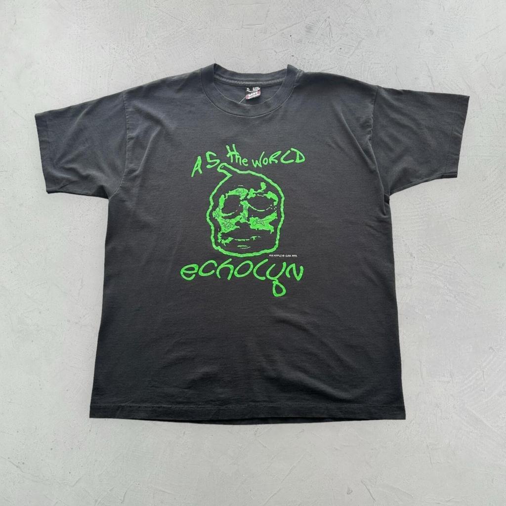 Black 90s vintage Graphic T-shirt