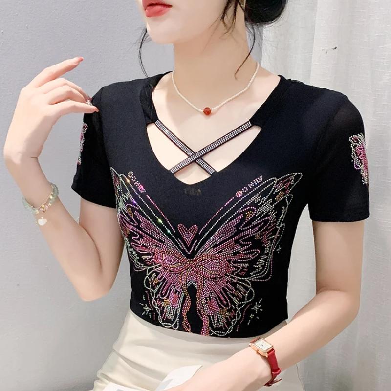 Haut Femme Sexy de Haute Qualité avec Design Croisé en V Débardeur Brillant Papillon Diamants Chauds Été Marque Féminine Élastique Slim T-shirts en Maille