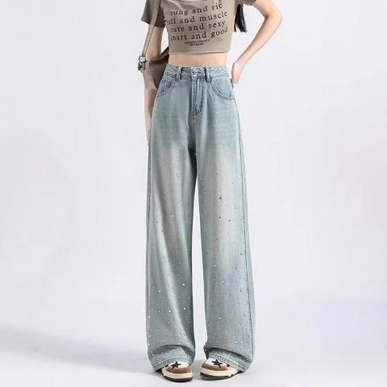 

Spring & Autumn 2025 Women s High-Waisted Light Wide-Leg Jeans: Trendy Versatile Slimming Straight-Leg with Hot Drill Design. S: Height 155-165CM (38-41kg)