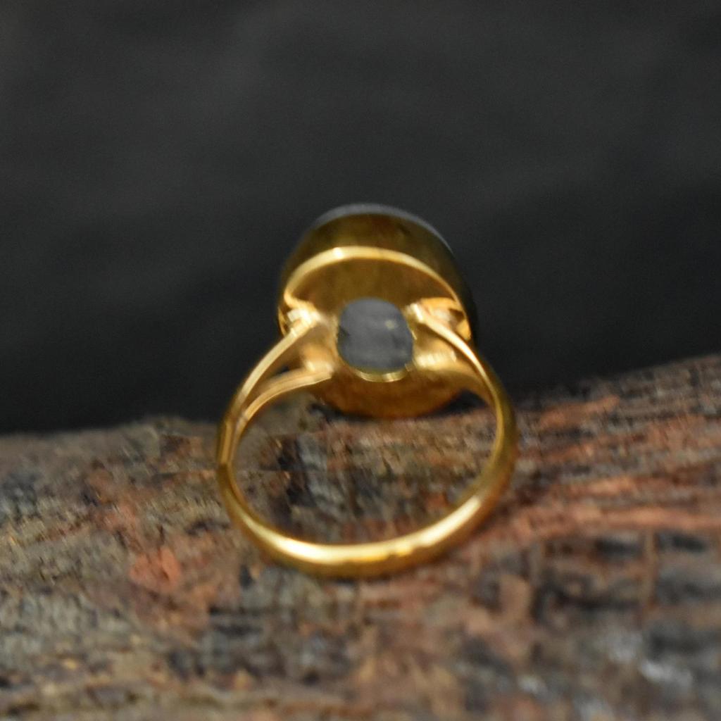 Natural Blue Rainbow Moonstone 925 Sterling Silver Yellow Gold Overlay Ring Jewelry