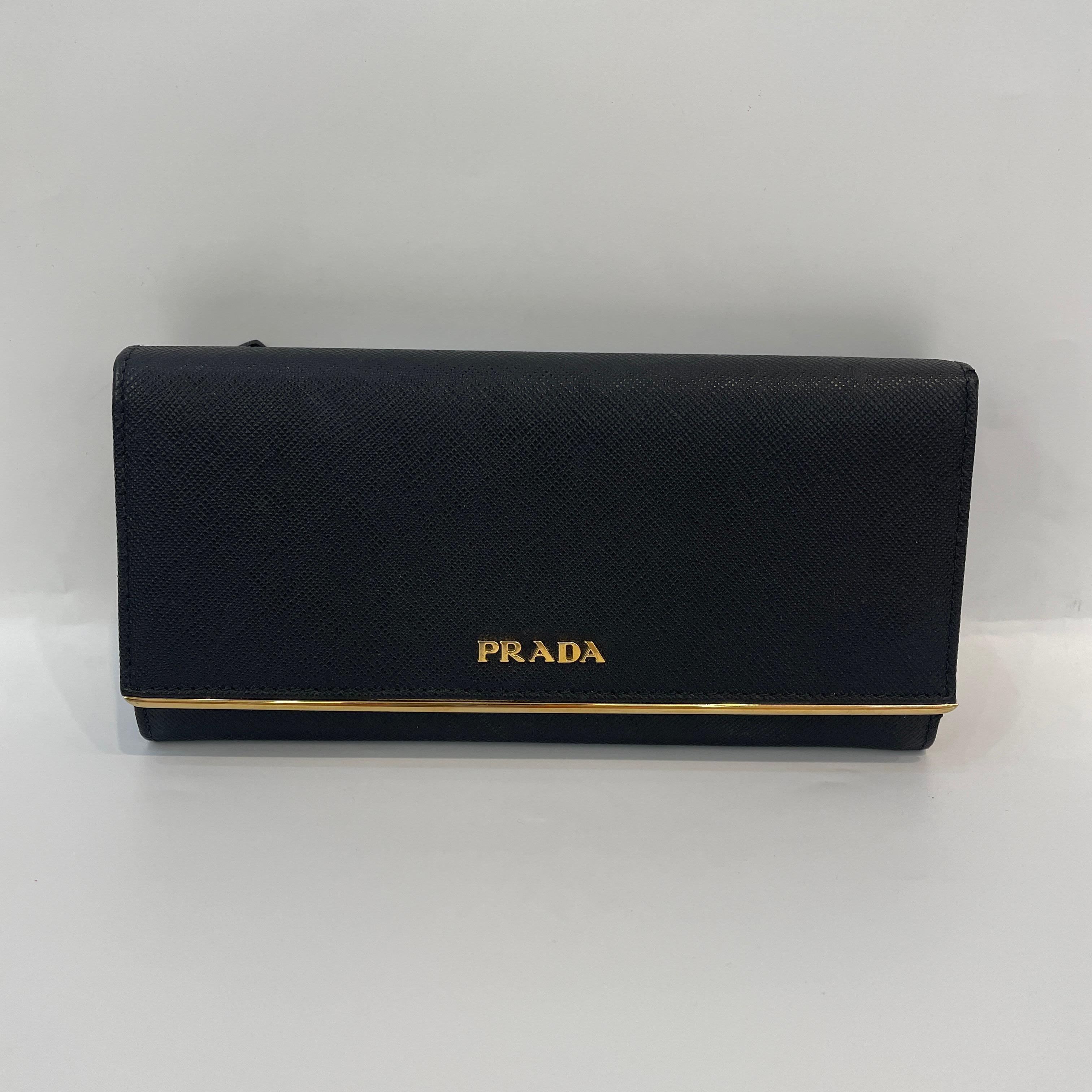 [Pre-Owned] Saffiano Detachable Chain Mini Crossbody Bag - Excellent #O35VKR ONE SIZE