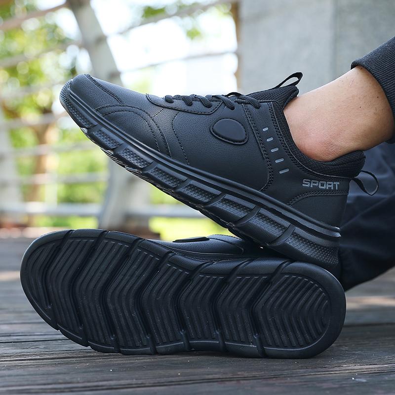 

Мужская повседневная спортивная обувь для ходьбы Удобные мужские черные кроссовки Кожаные водонепроницаемые спортивные кроссовки Износостойкие уютные 48 чёрный