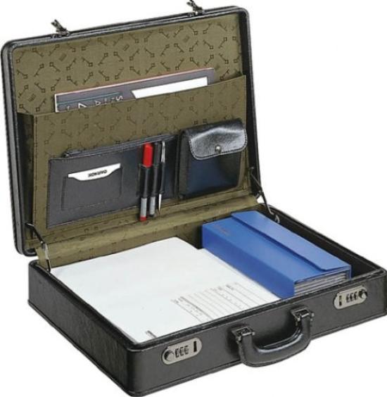 KOKUYO Business Bag Attache Veske Lettvekt Type B4 Kaha-B4B22D