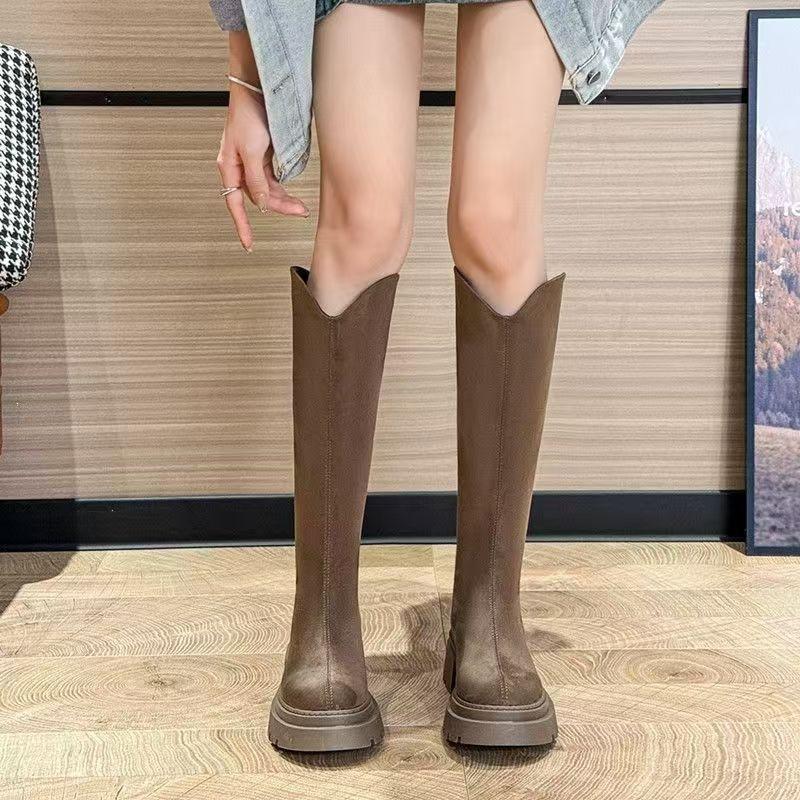 Popular solid color round head fried street high value Martin boots soft sole not tired feet fresh simple boots women