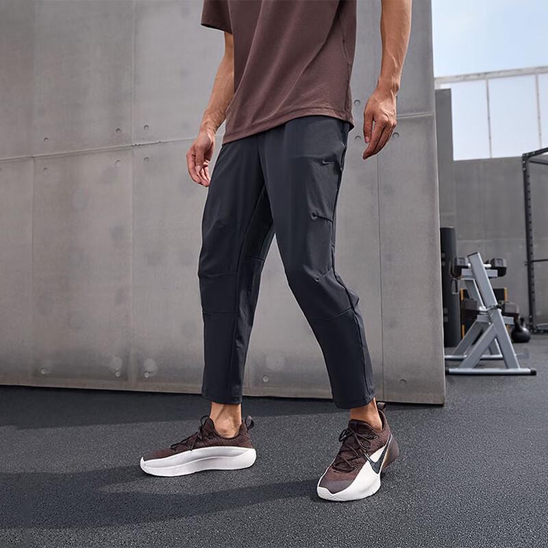 Nike Men's Tapered Training Casual Pants