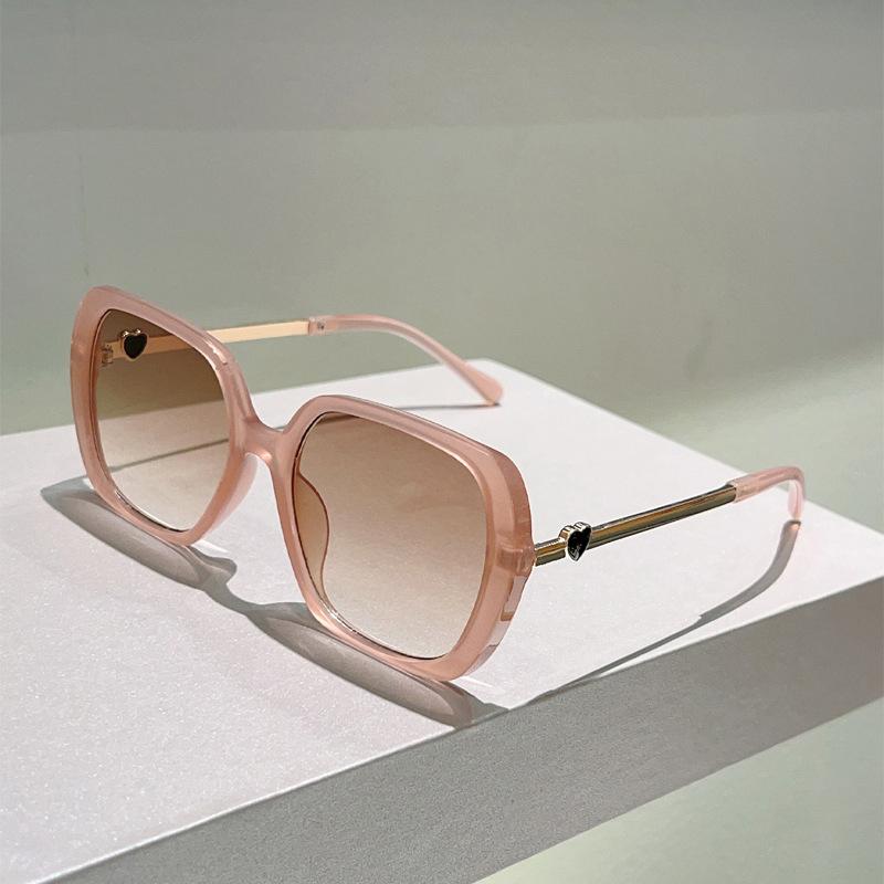 Comfortable Durable High Quality Retro Edgy Punk High End Designer Style Square Shaped Female For Both Women Sun Glasses