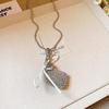 Retro Round Resin Necklace: Versatile, Fashionable High-End Clavicle Chain for Women
