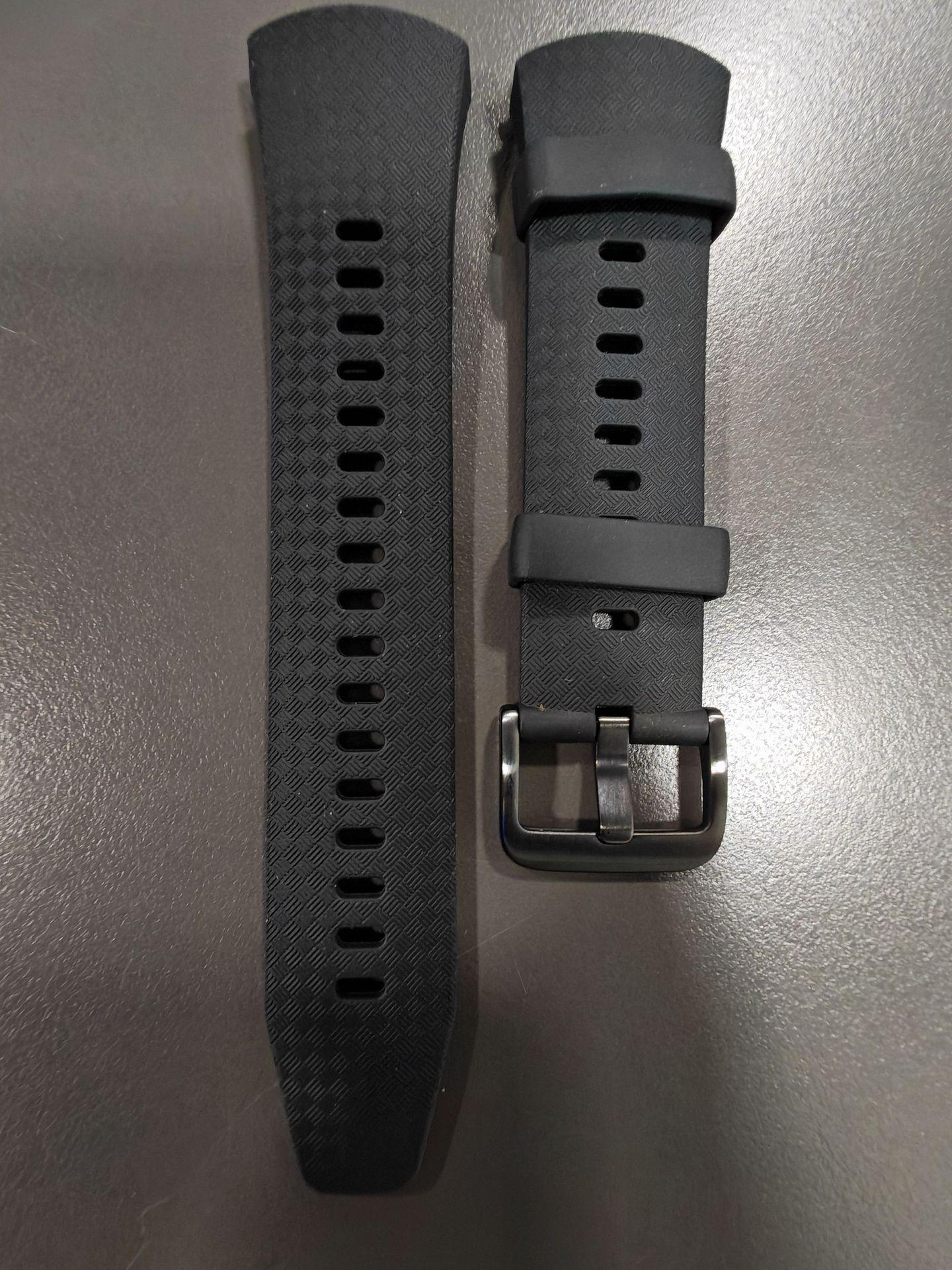 

High-End Fluororubber Strap for Huawei WATCH5 Smartwatch, Button Style, Seamless Fit 22MM чорний