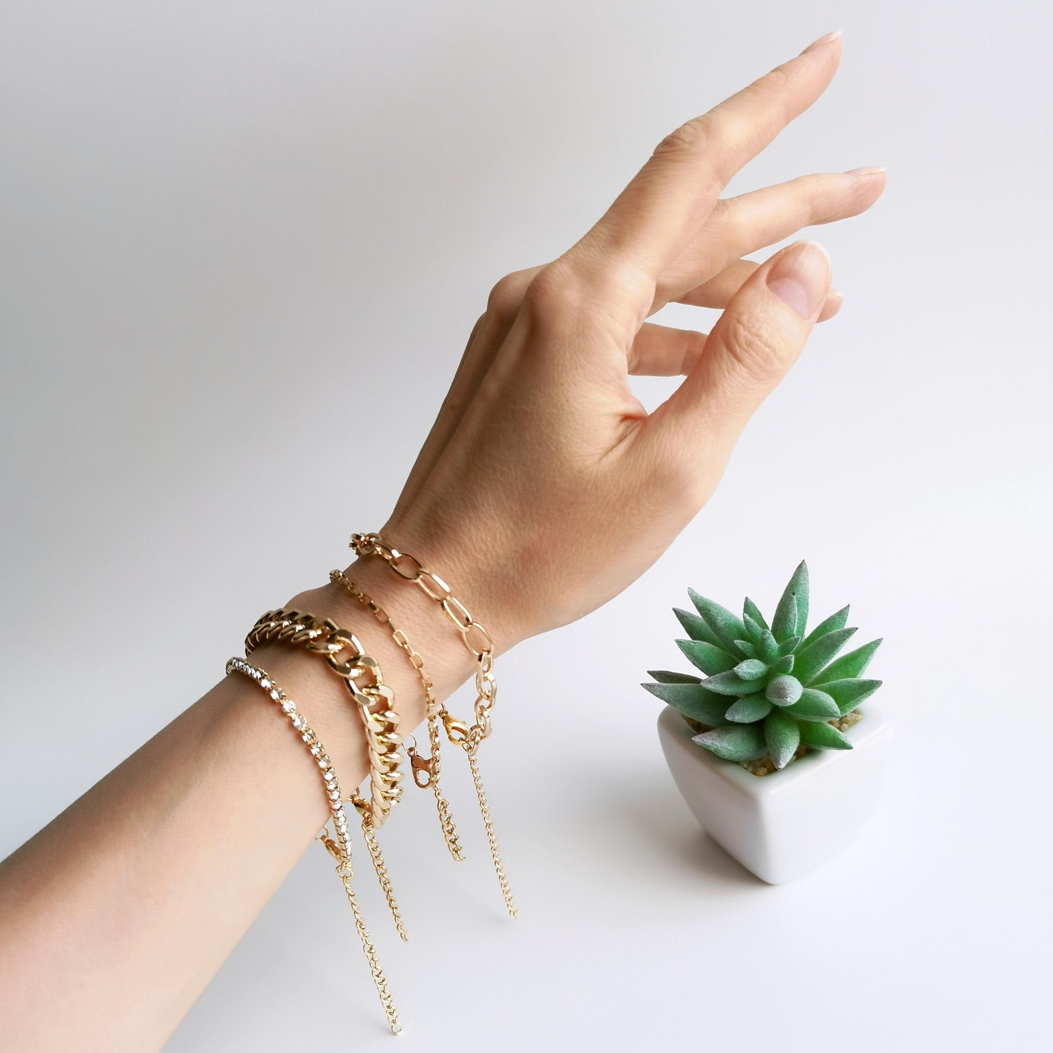 

Женский набор из 4 браслетов из циркона, специальный дизайн браслета, подарок, ювелирный аксессуар, браслет