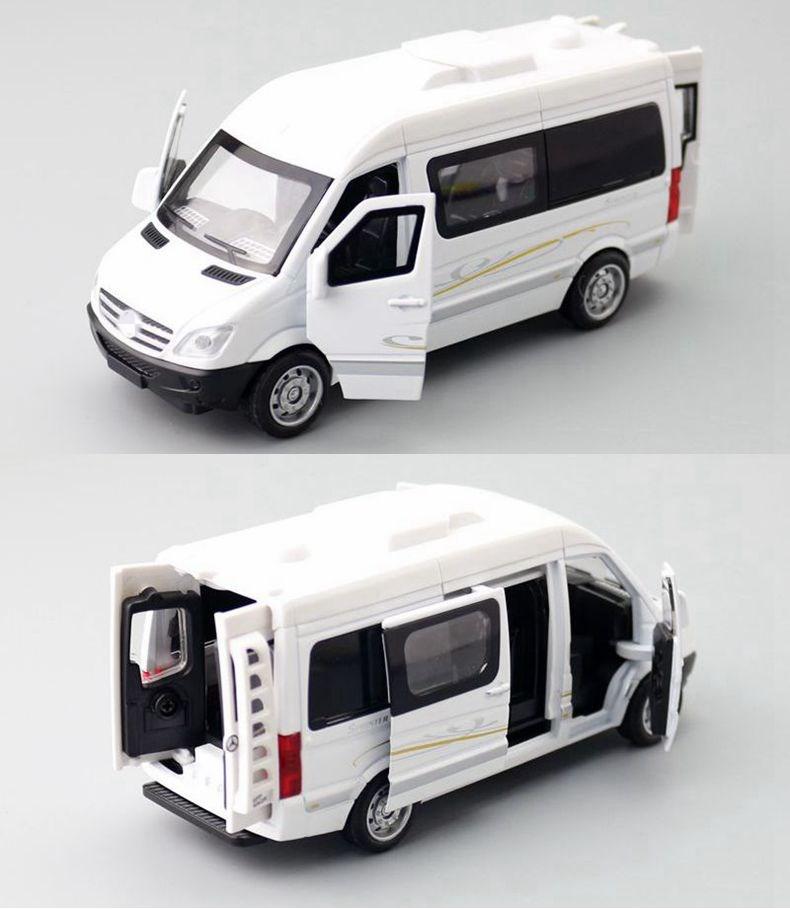 1:32 Mercedes-Benz Sprinter MPV Van Toy Car Diecast Vehicle Model Pull Back Sound Light Doors Openable Collection Gift For Kid