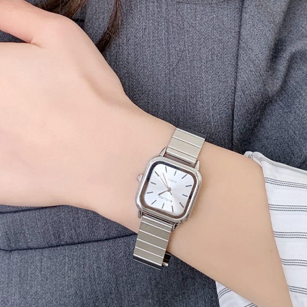 Portable Women's Quartz Watch Simple Vintage Female Clock  Clothing Accessories