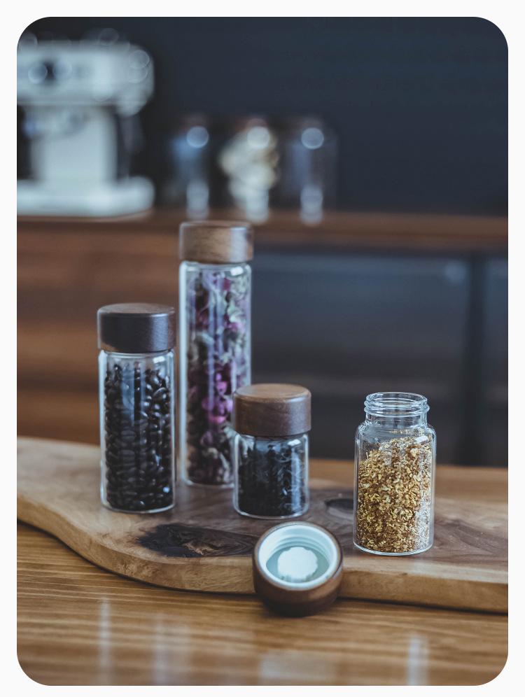 Japanese Glass Storage Jar with Lid for Coffee, Tea, Dried Tangerine Peel, and Grains