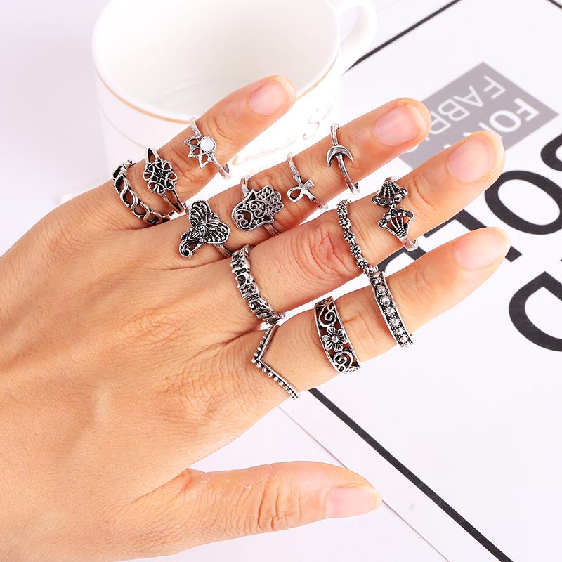 Retro European & American Style V-Shaped Elephant Buddha Palm 13-Piece Ring Set