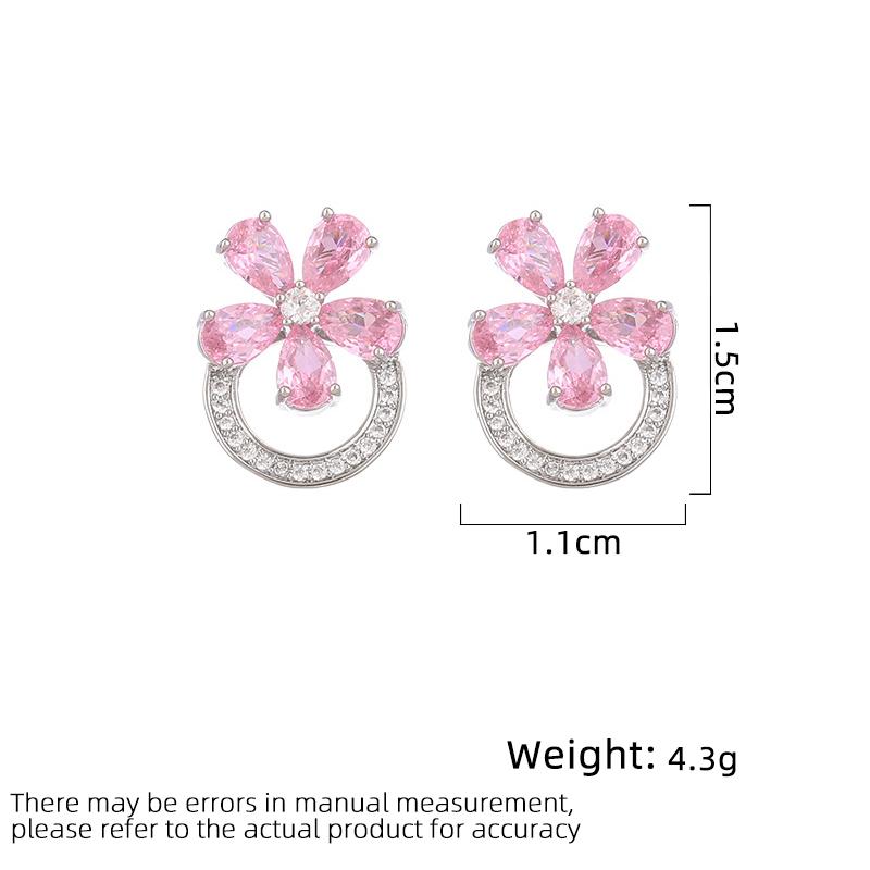 Women's Light Luxury Design Elegant Inlaid Zircon Simple Flower Earrings Fashionable And Versatile Niche Design Earrings