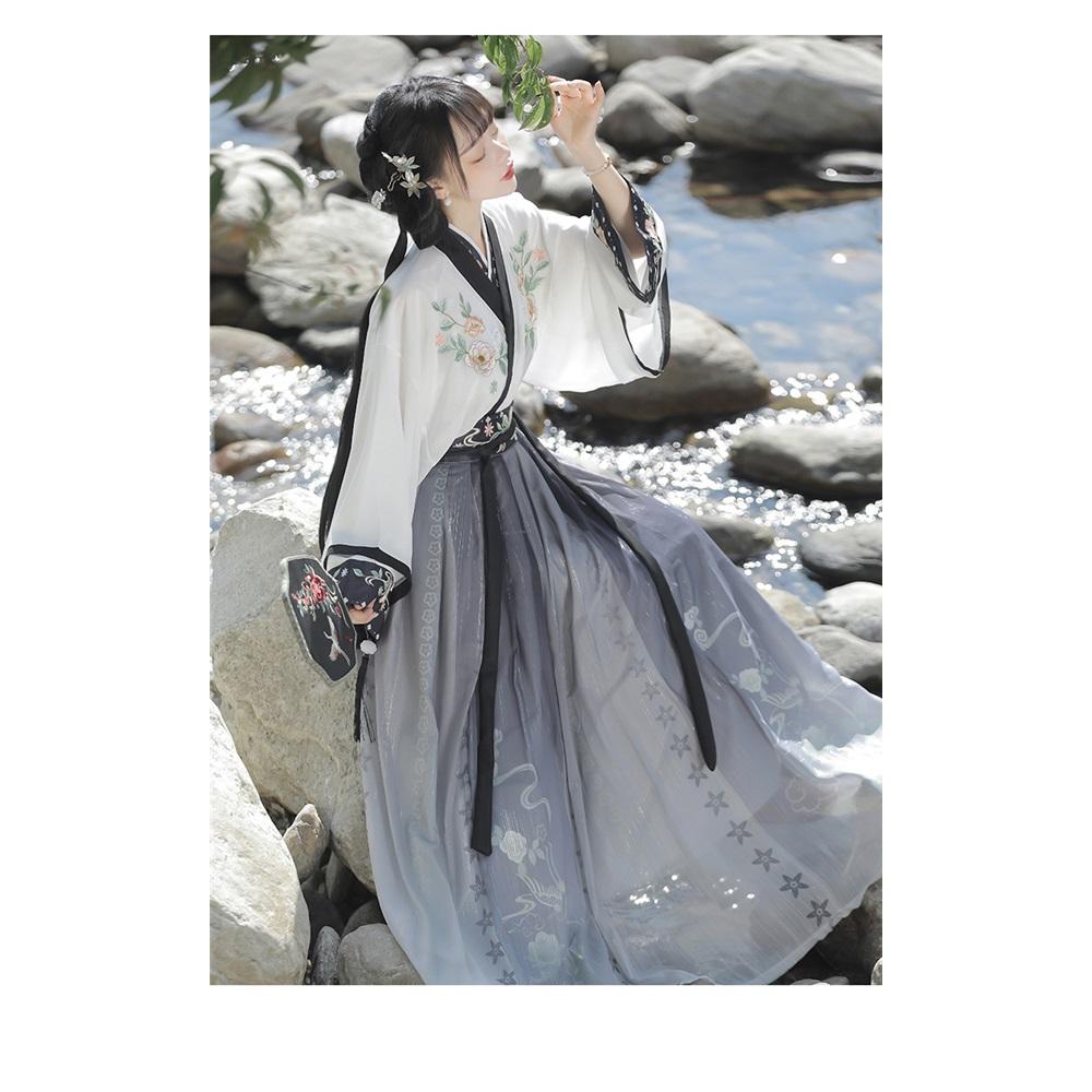 Chinese Original Hanfu Daily Suit Of Wei And Jin Dynasty Style Embroidered Cross-neck Waist-length One-piece Skirt Daily Suit Of Wei And Jin Dynasty