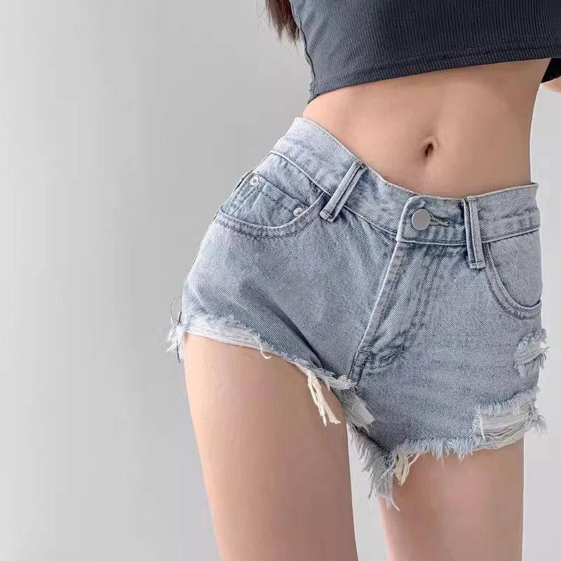 Trendy Spicy Girl Low-Waist Frayed Ripped Denim Shorts for Women M