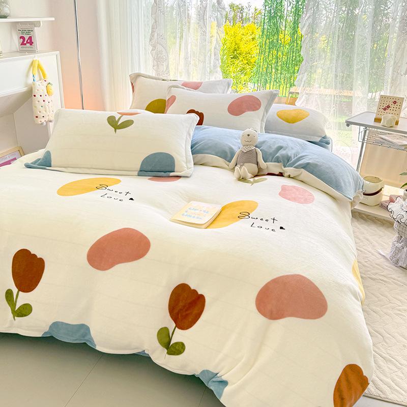 Thickened Milk Fleece Printing Four-Piece Set, Fleece Warm Coral Fleece Skin-Friendly Student Dormitory