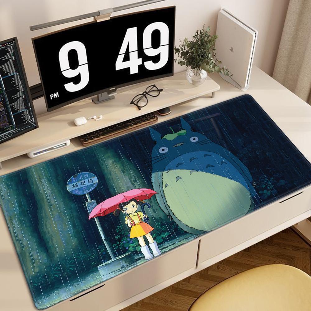 Anime Kawaii Tischmatte Mauspads Büro HD-Druck TTotoros Große Schreibtischmatte Rutschfeste Tastaturmatten PC-Schrank Süßer Teppich Mauspads