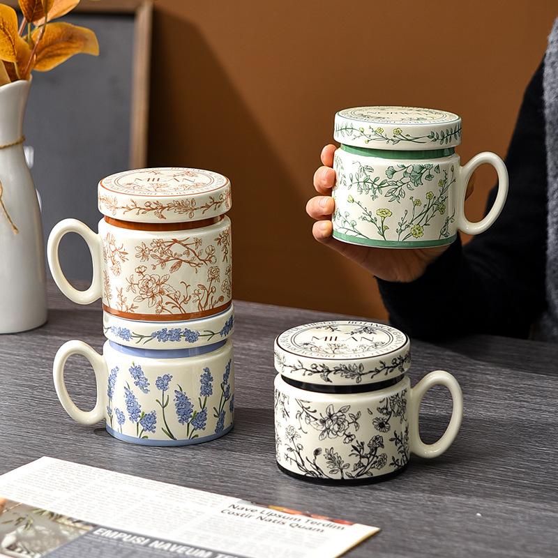 High Value Light Luxury Retro Mug with Lid Ceramic Korean Coffee Cup for Couples