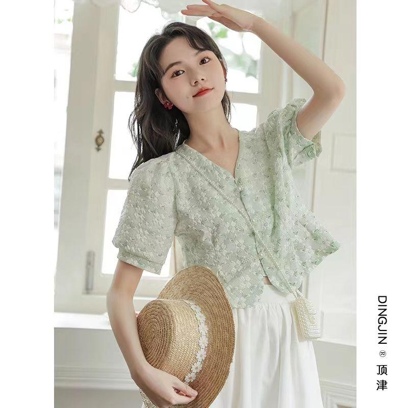 V-neck Top Short-sleeved Shirt for Women Summer New French Sweet Short Floral Top