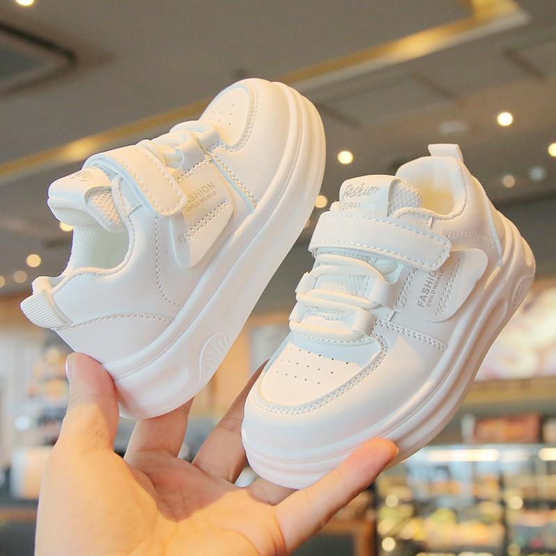 Kids White Casual Sneakers Boys Girls Fall Lightweight Soft Sole School Outdoor Shoes